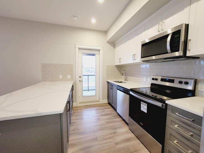 Building Photo - 446 Allard Blvd SW