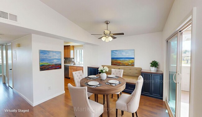 Foto del edificio - Beautiful Second-Floor Condo in the Desirable 55+ Huntington Landmark Community