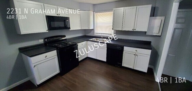 Foto del edificio - 2231 N Graham Ave