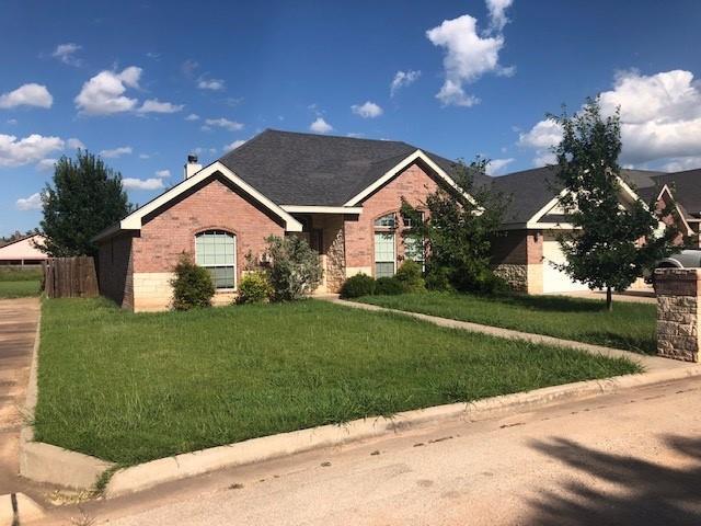 Building Photo - 3209 White Oaks Dr