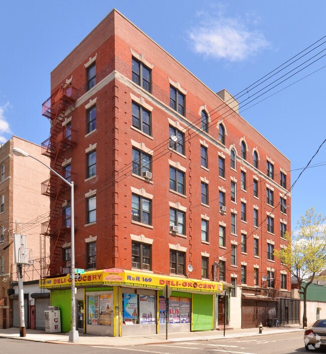 169 W 164th St, Bronx, NY 10452 Apartments Bronx, NY