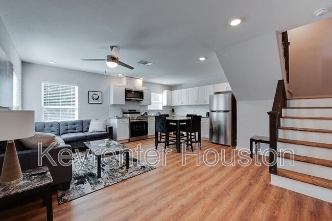 Foto del edificio - 7954 Sayers St