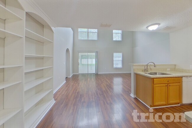 Foto del edificio - 76589 Longleaf Loop