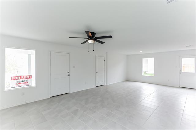 Building Photo - 9781 Skyhawk Ave