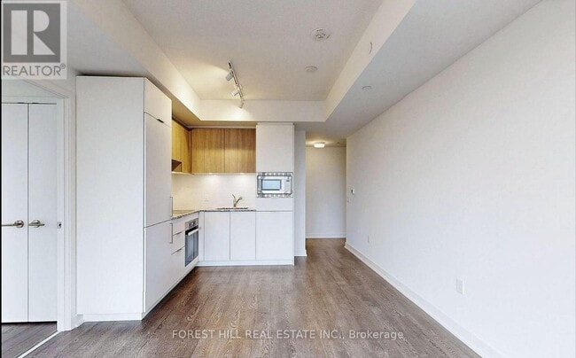 Photo du bâtiment - 50 O'Neill Rd