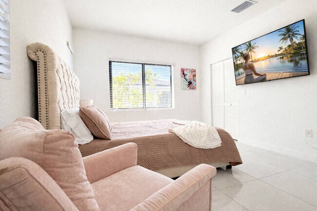 Foto del edificio - 1163 NW 2nd St