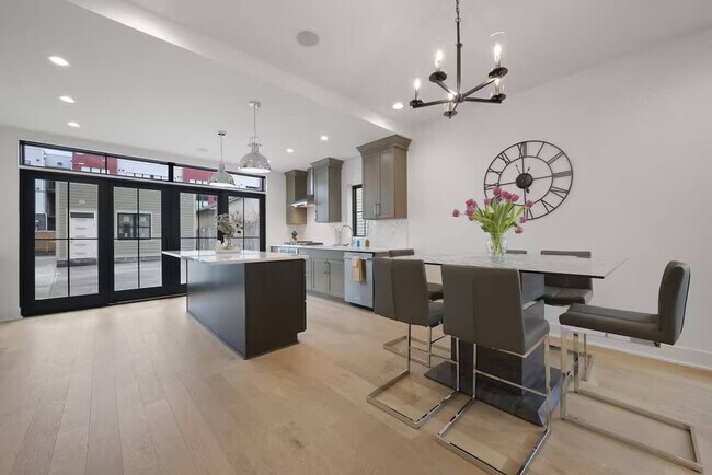 Foto del edificio - 990-994 N 6th St