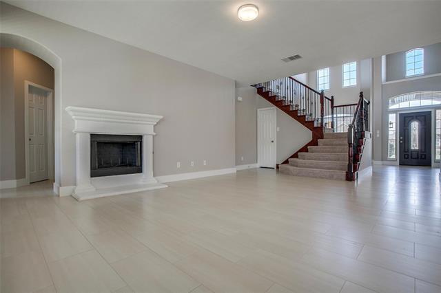 Building Photo - 2406 Gulf Stream Ln