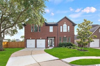 Building Photo - 5910 Country Brook Ct