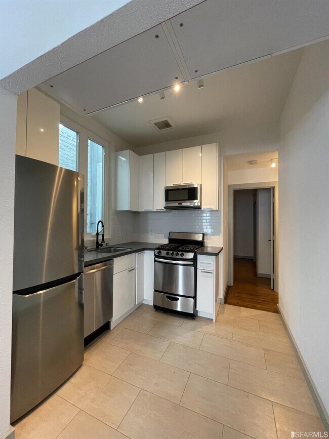 Foto del edificio - 761 Commercial St