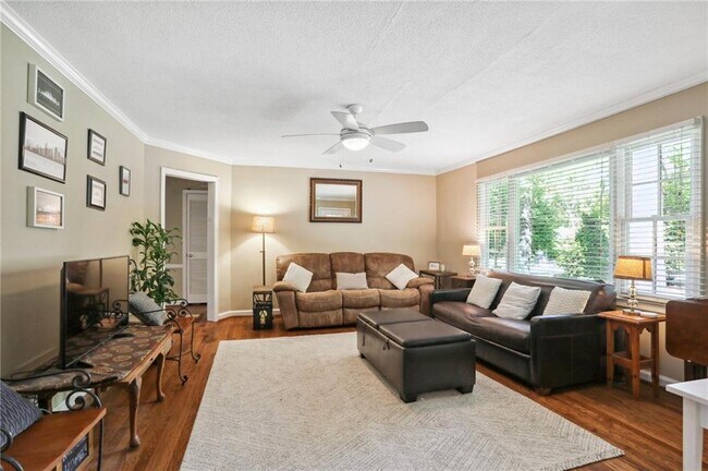 Foto del edificio - 2873 Briarcliff Rd NE