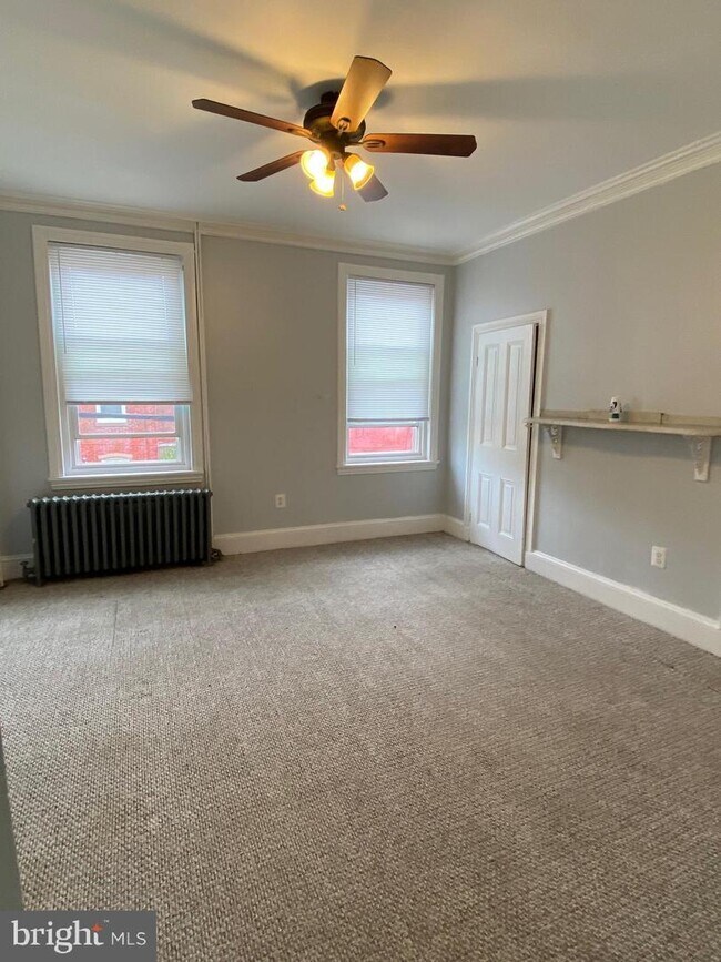 Building Photo - 736 Wharton St