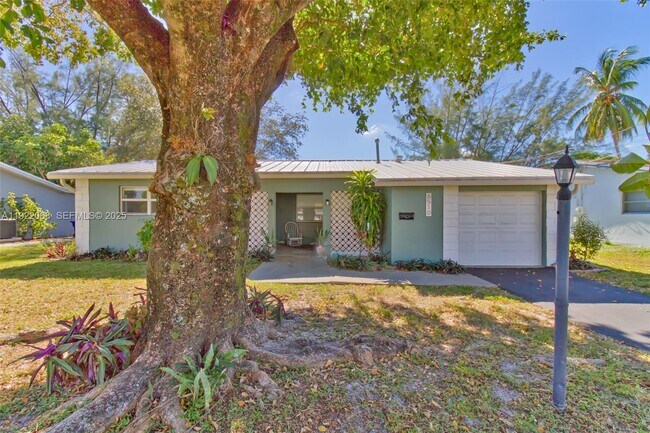 Foto del edificio - 6510 NW 21st St