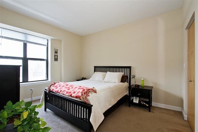Foto del edificio - 41 E 8th St