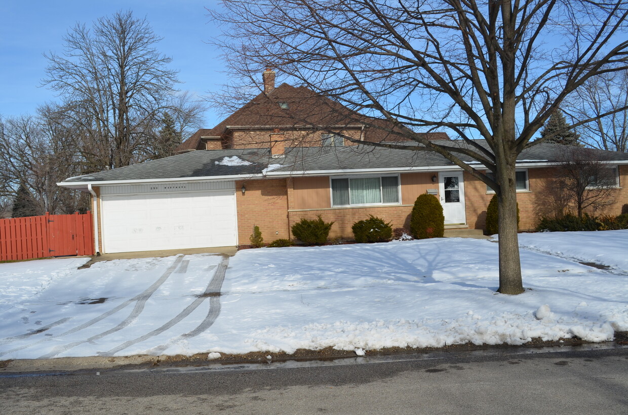 Primary Photo - 280 Westmere Rd