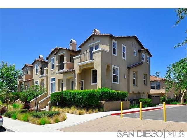 Building Photo - 14654 Via Fiesta