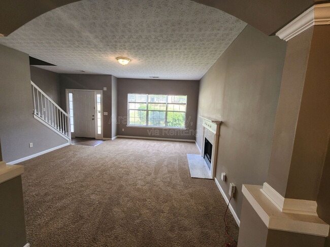 Foto del edificio - 4519 Swan Trce