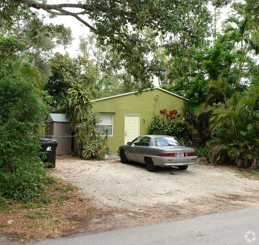 Foto del edificio - 1300 SW 5th Ct