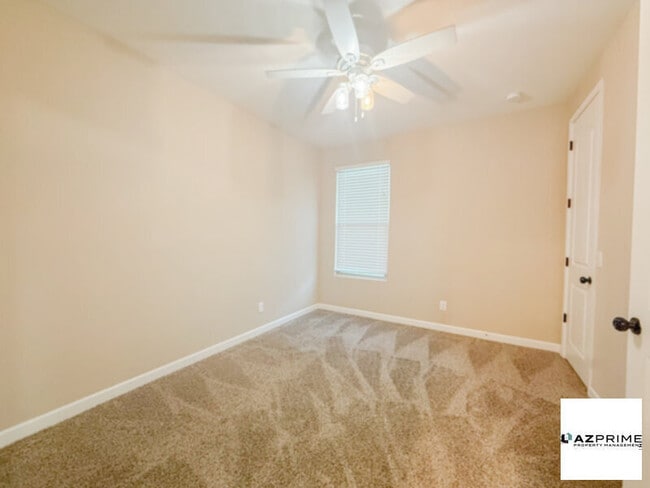 Foto del edificio - Spacious 5/3 Peoria Home with Modern Upgrades &amp; Oversized Backyard!