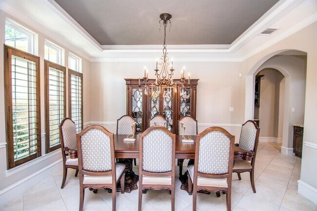 Foto del edificio - 14115 Woodthorpe Ln