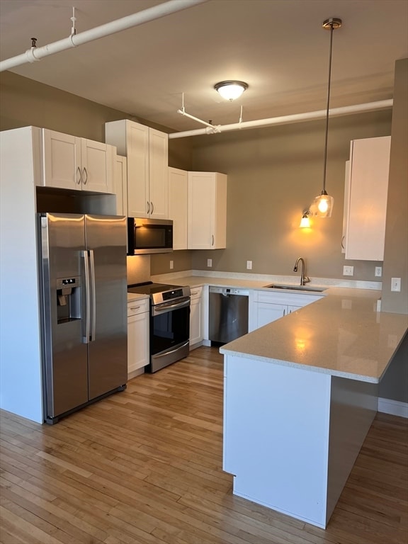 Building Photo - 158 Main St