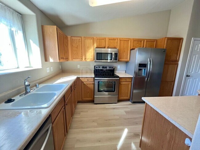 Foto del edificio - 3927 Riviera Grove