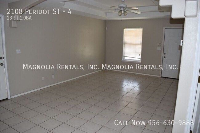 Building Photo - 2108 Peridot St