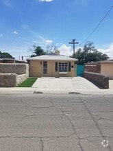 Building Photo - 1521 B St