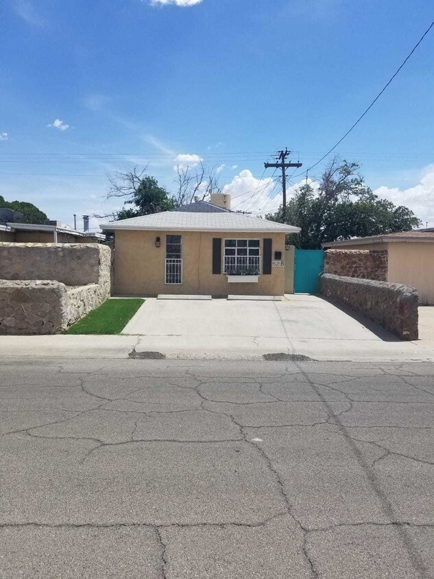 Foto principal - 1521 B St