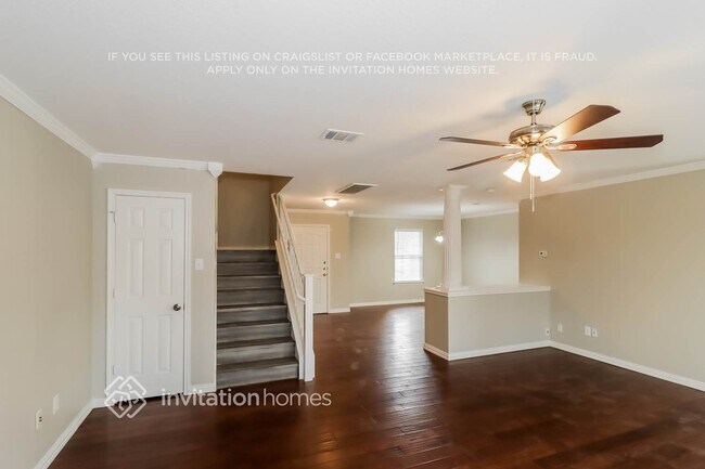 Foto del edificio - 11100 Currin Ln