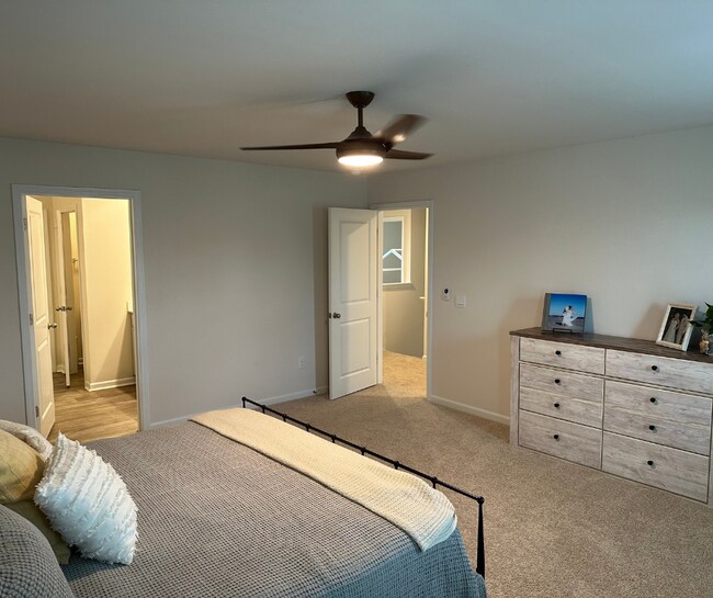 Foto del edificio - 2132 Lacy Farm Rd