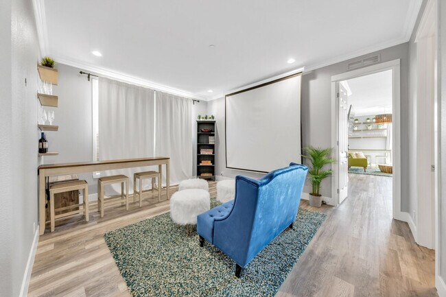 Foto del edificio - 53953 S River Rd