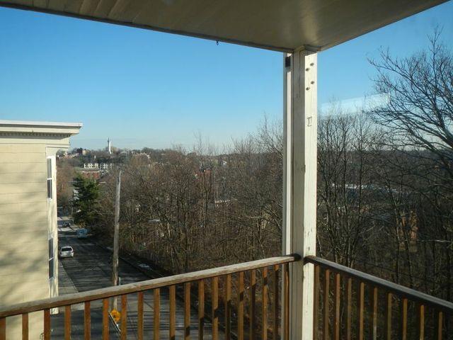 Foto principal - 19 Bucknam St