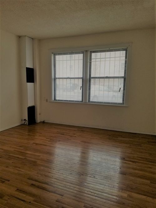 Foto del edificio - 4242 N Sheridan Rd