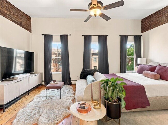 Foto del edificio - 223 8th St