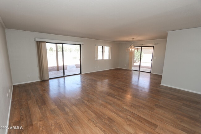 Building Photo - 25659 S Howard Dr