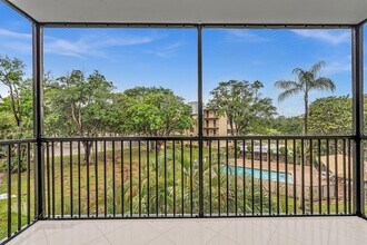 Building Photo - 5961 N Falls Circle Dr
