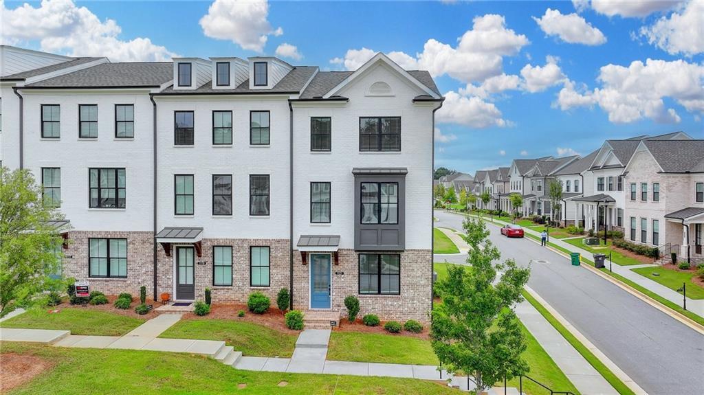 Foto principal - 1121 Larkin Dr