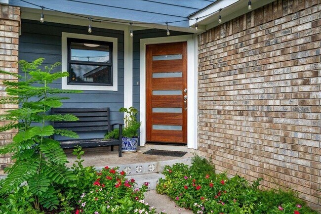 Foto del edificio - 2506 Jenibeth Ln