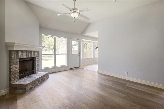 Building Photo - 4510 Abelia Dr