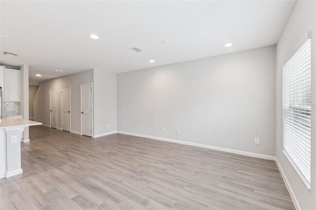 Foto del edificio - 212 Beautyberry Ln