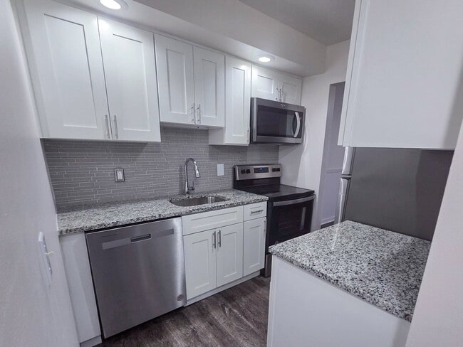 Building Photo - Imperial North Apartment Homes
