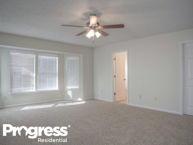 Building Photo - 12296 Bristol Creek Dr