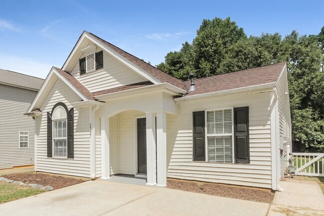 Foto del edificio - 2707 Oasis Ln