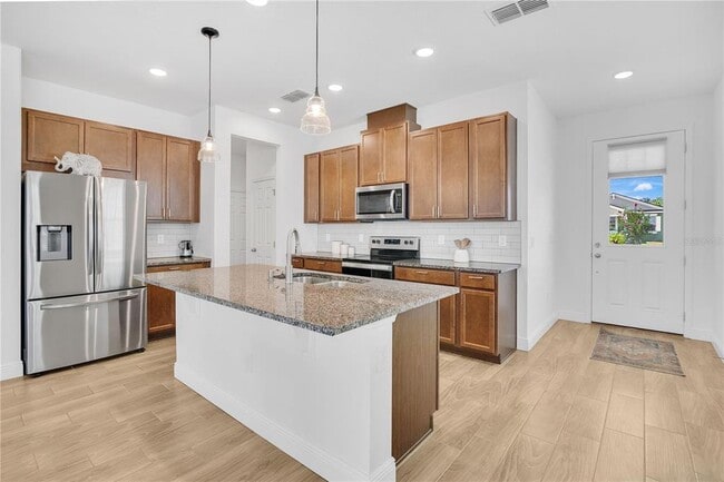 Foto del edificio - 3280 Canna Lily Pl