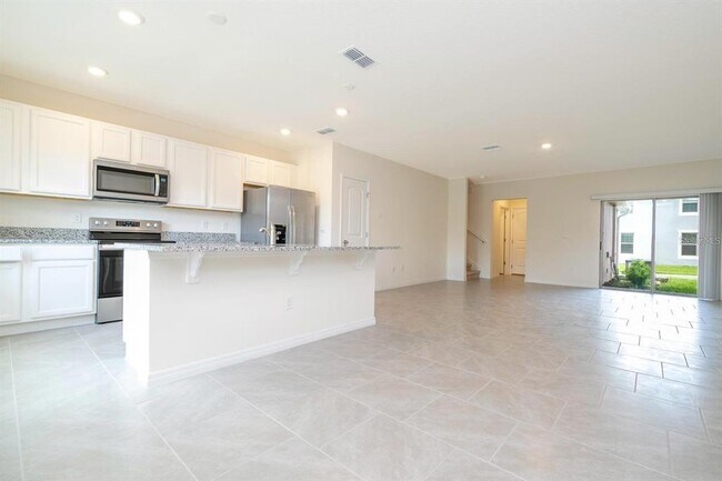 Building Photo - 17109 Water Spring Blvd