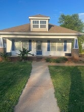 Building Photo - 420 Oconner Ct