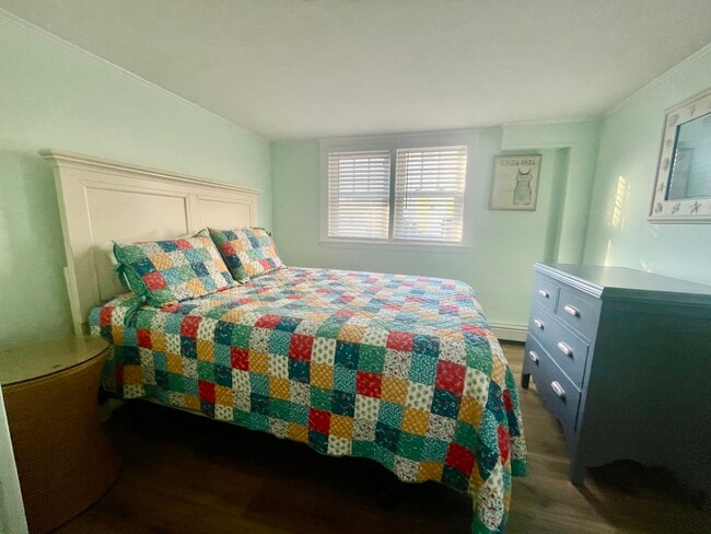 1st Queen Bedroom - 123 Atlantic Ave