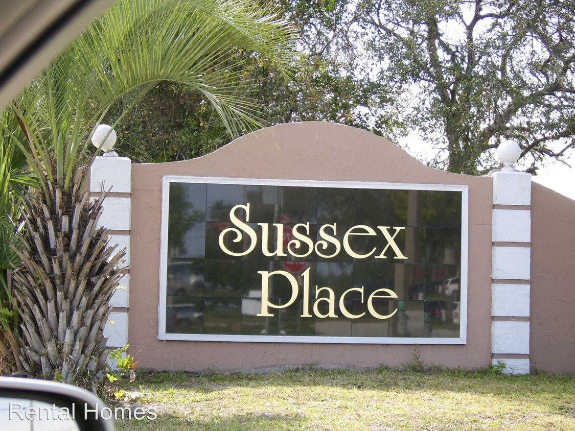 Foto principal - 2 br, 2 bath House - 1241 Sophie Blvd.