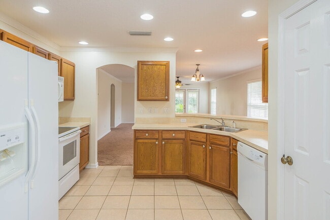 Foto del edificio - 4123 Pebble Brooke Circle South